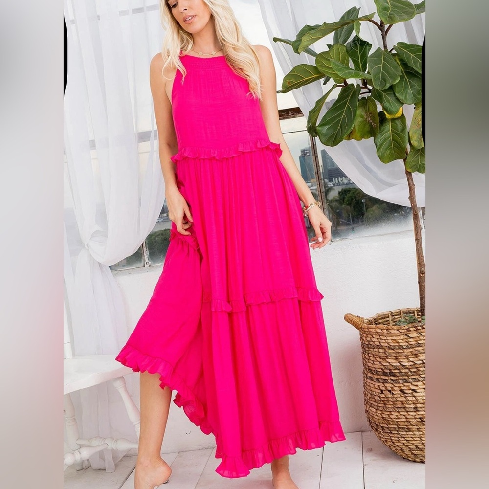 Sweet lovely by Jen vibrant Pink Sleeveless maxi ruffle tiered Dress Sz L